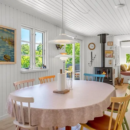 Vitus - 600m From The Sea By Interhome