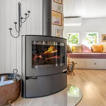 Vitus - 600m From The Sea By Interhome Semesterbostad Glesborg